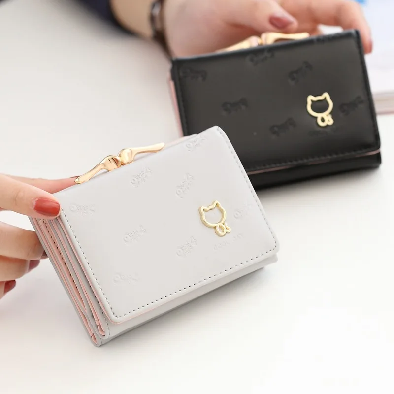 Lady Clutch Wallet Short Cat & Fish Design Money Purse Bag Female Small Fresh Wallets PU Leather Students Coin Pocket Bag
Lady Clutch Wallet Short Cat & Fish Design Money Purse Bag Female Small Fresh Wallets PU Leather Students Coin Pocket Bag