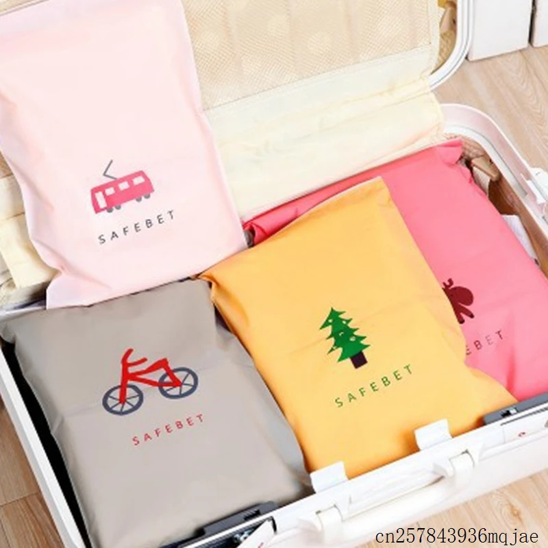 100pcs Travel Storage Bags Organizer Vacuum Bags for Clothes Shoes Underwear Wardrobe Closet Organizer
100pcs Travel Storage Bags Organizer Vacuum Bags for Clothes Shoes Underwear Wardrobe Closet Organizer