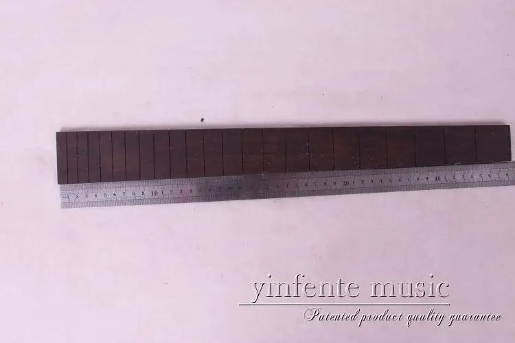 Новая высококачественная 1x25,5 "грифельная доска для гитары, электрическая гитара, роза, дерево, брикет 21 #, инкрустация
Новая высококачественная 1x25,5 "грифельная доска для гитары, электрическая гитара, роза, дерево, брикет 21 #, инкрустация