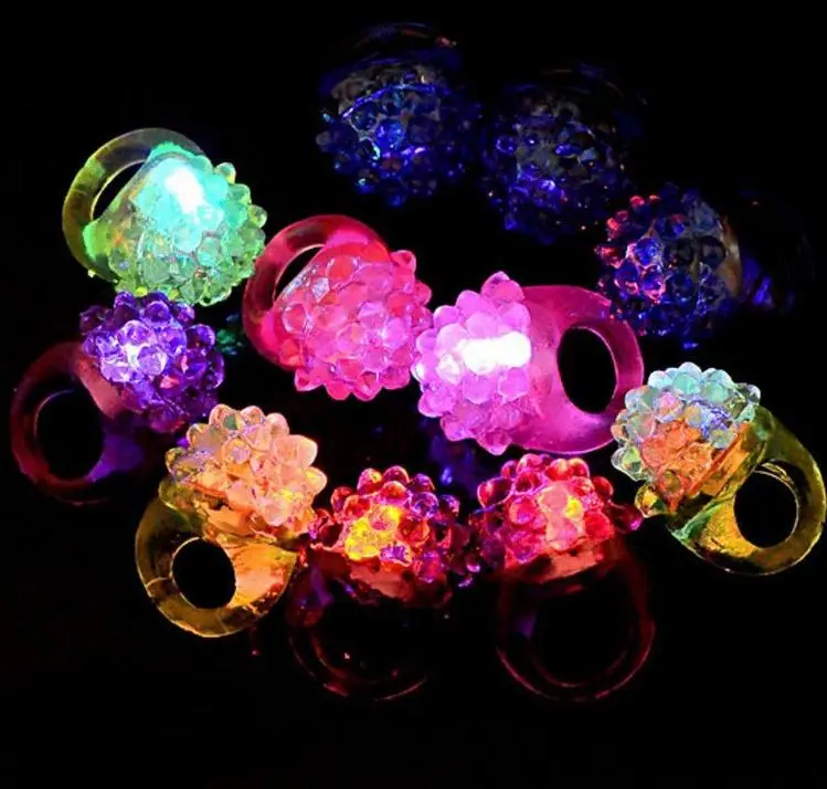 Multi Color Silicone Strawberry Led Light Up Growing Ring Elastic Soft Finger Rings Wedding Party Pub Kid Toys SN309
Multi Color Silicone Strawberry Led Light Up Growing Ring Elastic Soft Finger Rings Wedding Party Pub Kid Toys SN309