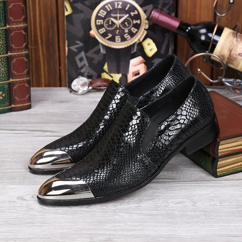 Black snakeskin print genuine leather hidden heel shoes for men spiked loafers gold round toe dress wedding male men's shoes
Black snakeskin print genuine leather hidden heel shoes for men spiked loafers gold round toe dress wedding male men's shoes