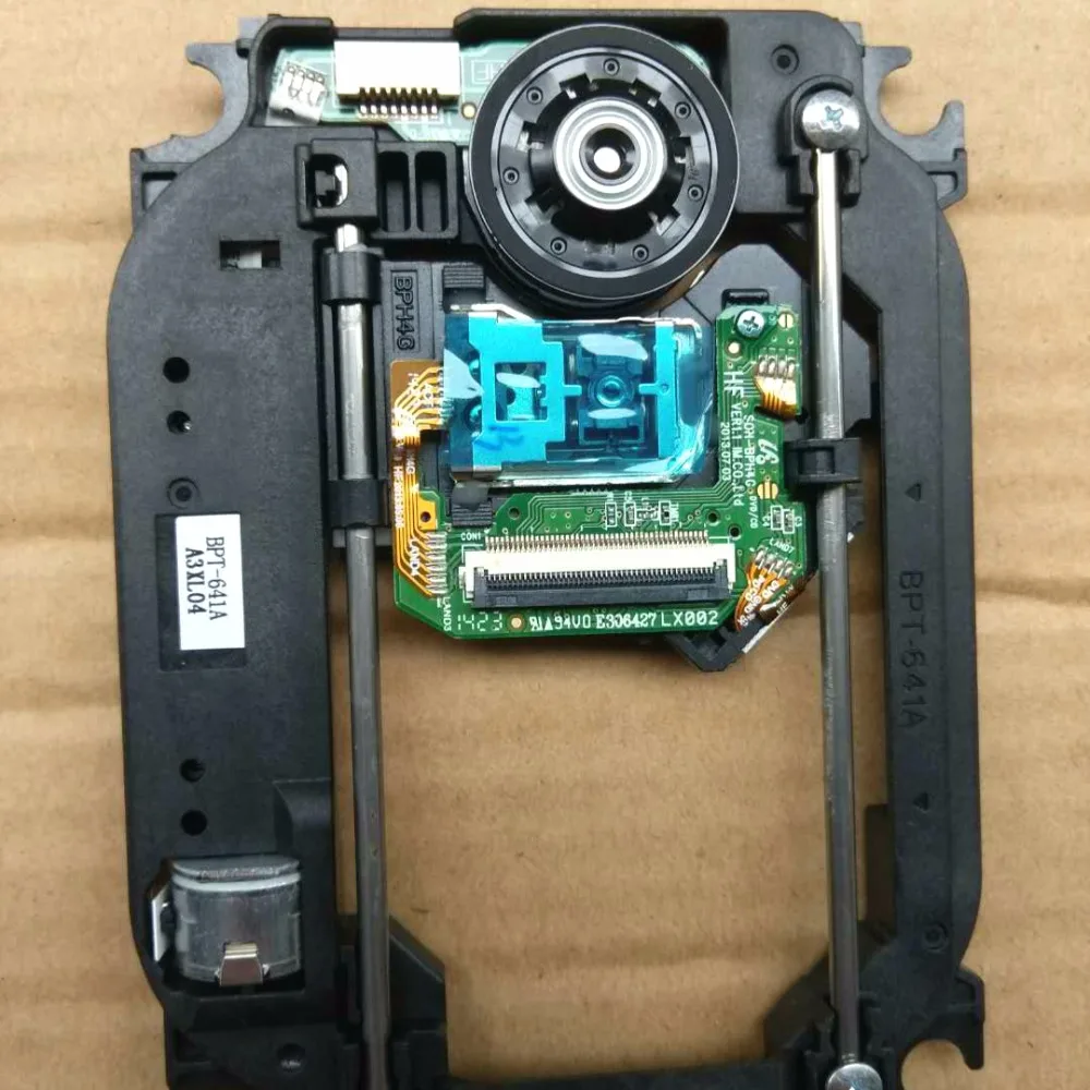 SOH-BPH4G SOH BPH4G BPT-641A Brand New Blu-ray Laser Lens Lasereinheit Optical Pick-ups Bloc Optique
SOH-BPH4G SOH BPH4G BPT-641A Brand New Blu-ray Laser Lens Lasereinheit Optical Pick-ups Bloc Optique