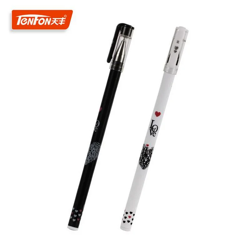 12 pcs/box Lovers High Sign Pens Fresh 0.5mm black and blue ink Gel Pen for office & School Supplies Korean Stationery
12 pcs/box Lovers High Sign Pens Fresh 0.5mm black and blue ink Gel Pen for office & School Supplies Korean Stationery