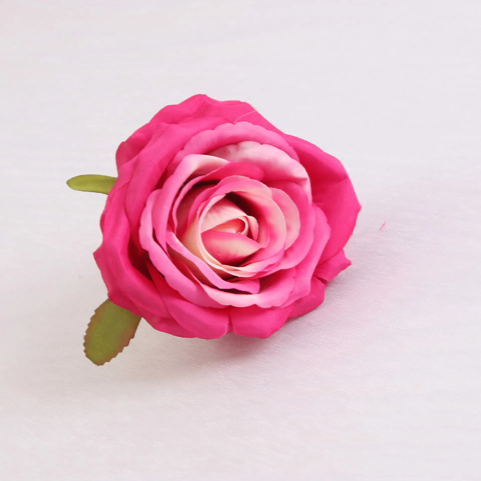 10 pcs/lot Artificial flowers round head rose head diy wreath arch flower wall decoration wedding silk fake flower wholesale
10 pcs/lot Artificial flowers round head rose head diy wreath arch flower wall decoration wedding silk fake flower wholesale
