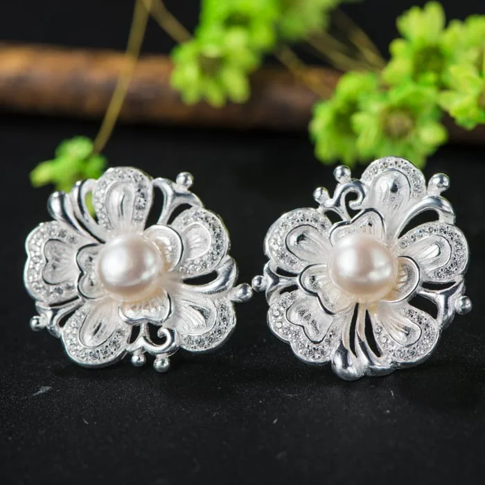 925 silver female models peony freshwater pearl earrings silk reeling process
925 silver female models peony freshwater pearl earrings silk reeling process