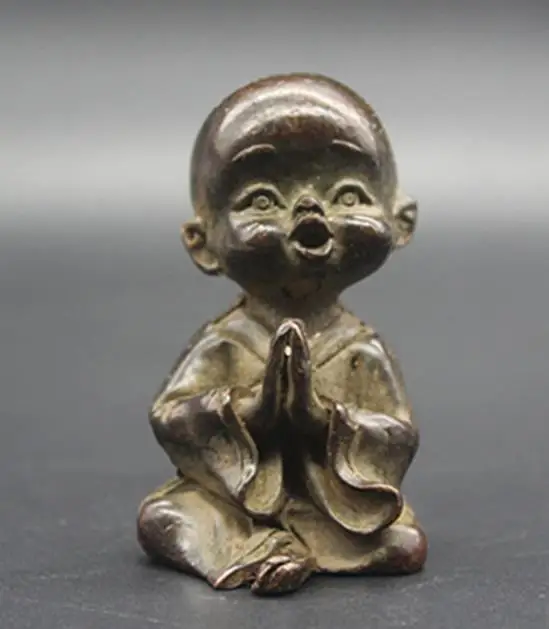 Antique QingDynasty copper statue,Little monk ornaments sculpture,hand-carving crafts,Home Decoration,handmade crafts/Collection
Antique QingDynasty copper statue,Little monk ornaments sculpture,hand-carving crafts,Home Decoration,handmade crafts/Collection