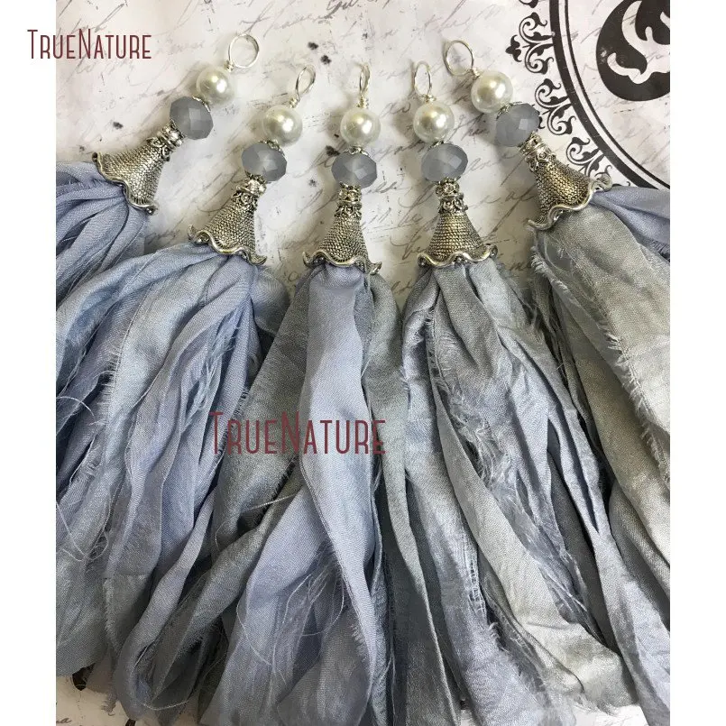 New Color Shimmering Soft Blue Tassel Handcrafted Sari Silk Tassel Pearl Beads Bohemian Style Jewelry Findings Pendant PM14455
New Color Shimmering Soft Blue Tassel Handcrafted Sari Silk Tassel Pearl Beads Bohemian Style Jewelry Findings Pendant PM14455