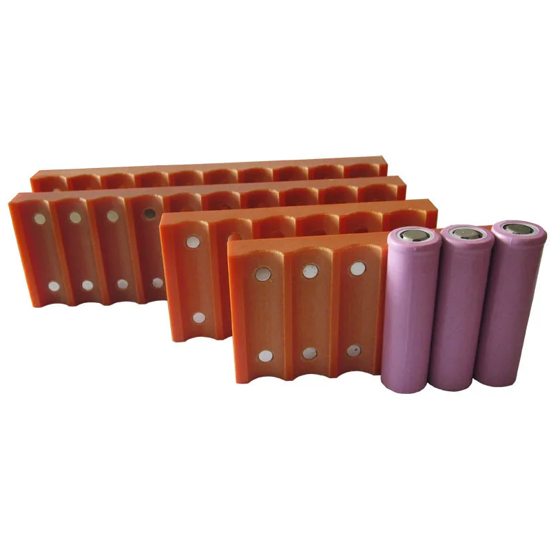 Single row magnetic buckle 18650 battery fixed clamp Fixture Clamp for 4-10 batteries 18650 battery welding fixture
Single row magnetic buckle 18650 battery fixed clamp Fixture Clamp for 4-10 batteries 18650 battery welding fixture