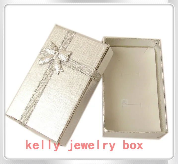 48pcs/lot Silver Jewelry Box Necklace Gift Box Favor Earrings Ring Box 5x8x3cm Jewelry Display Packaging Box Free Shipping
48pcs/lot Silver Jewelry Box Necklace Gift Box Favor Earrings Ring Box 5x8x3cm Jewelry Display Packaging Box Free Shipping