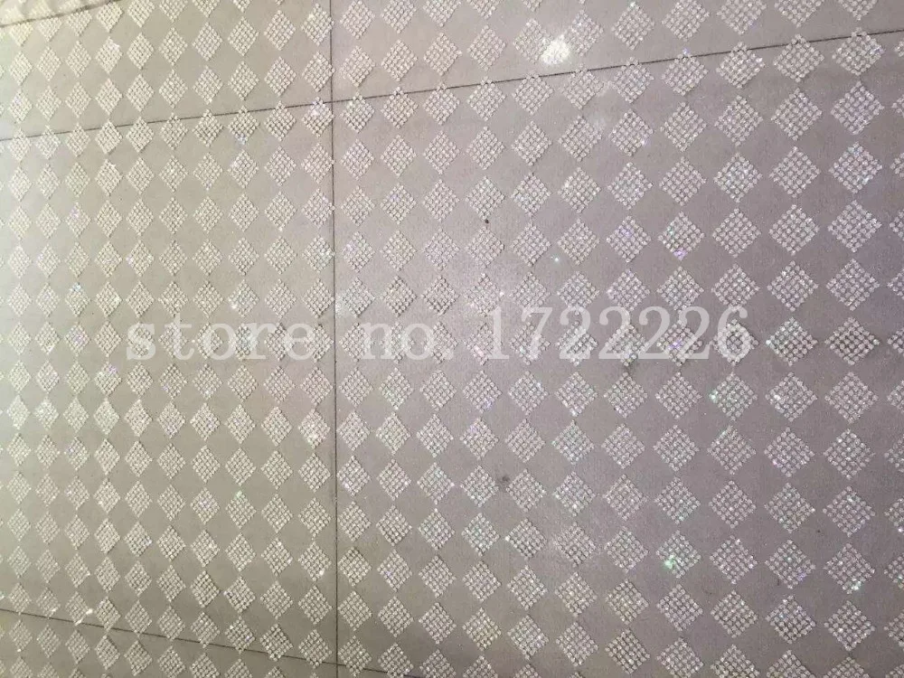 aa0011 diamond fancy lace elegant shining lovely sequin lace flower hand print for sawing/wedding dress/veil,send by dhl
aa0011 diamond fancy lace elegant shining lovely sequin lace flower hand print for sawing/wedding dress/veil,send by dhl