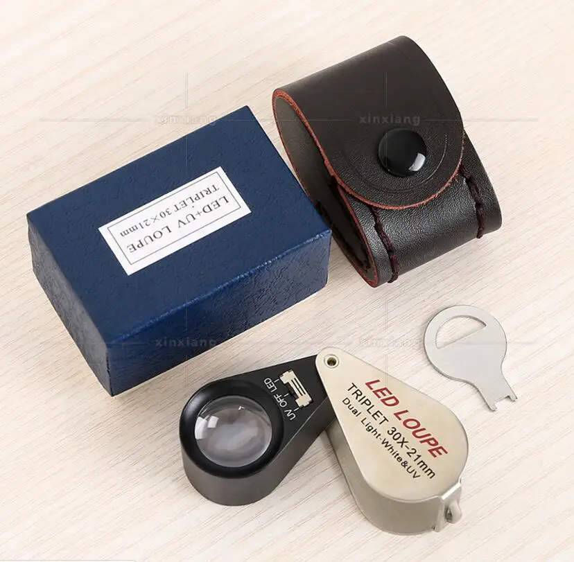 30x 21mm Lens LED illuminated Magnifier antique gem appreciation Pocket magnifying glass with 6 LED lights jewelry Loupe
30x 21mm Lens LED illuminated Magnifier antique gem appreciation Pocket magnifying glass with 6 LED lights jewelry Loupe
