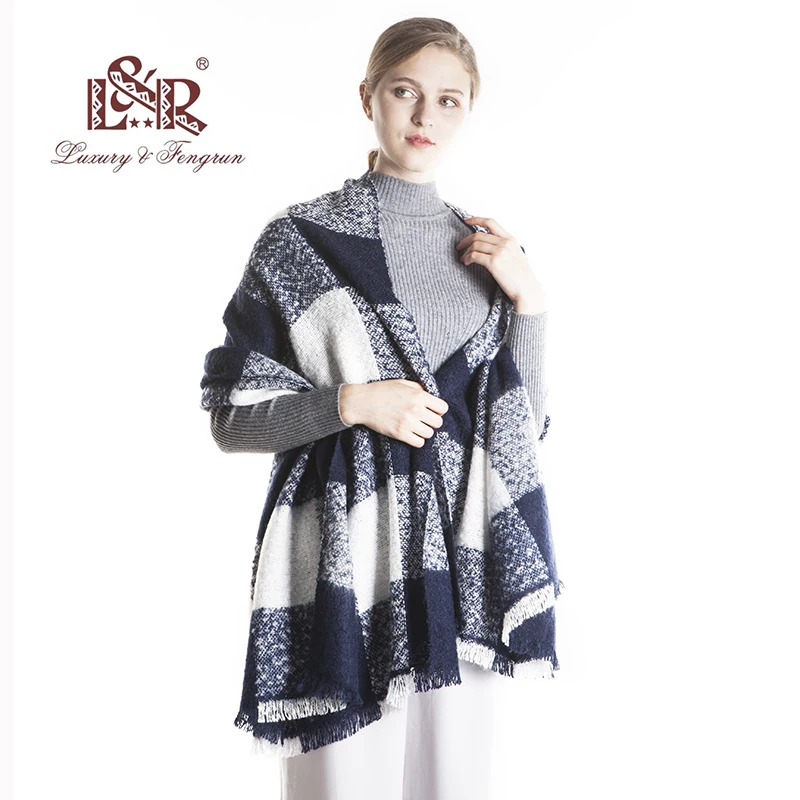 2018 Tartan Cashmere Winter Femme Shawl Foulard Plaid Wool Winter Scarf Women Men Luxury Brand Designer Women Scarves Cachecol
2018 Tartan Cashmere Winter Femme Shawl Foulard Plaid Wool Winter Scarf Women Men Luxury Brand Designer Women Scarves Cachecol