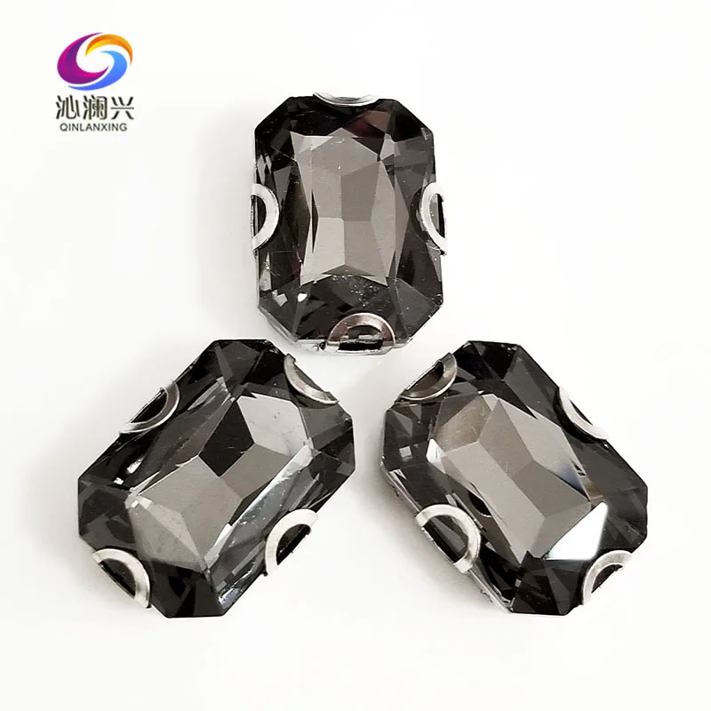 Gray Rectangle octagonal shape Glass Crystal sew on Anti hook D shape claw rhinestones with hole,Diy Clothing accessories SWCD03
Gray Rectangle octagonal shape Glass Crystal sew on Anti hook D shape claw rhinestones with hole,Diy Clothing accessories SWCD03