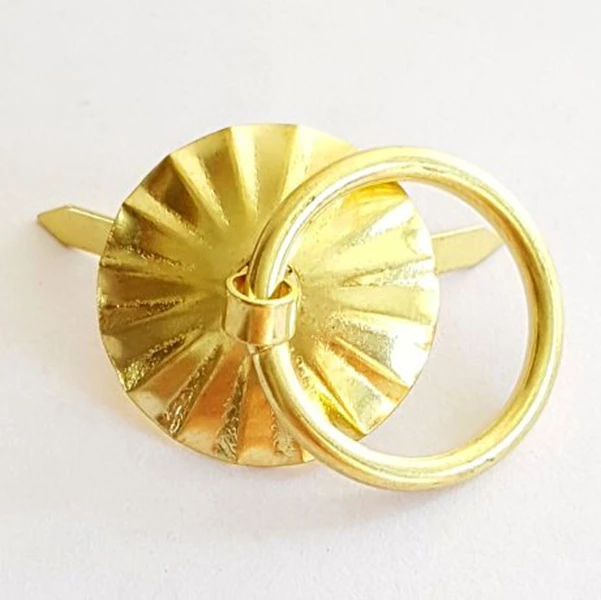 50pcs Gold Brass Color Metal Handle Small Wholesale Little Drawer Casket Wooden Box Case Door Furniture Kitchen Cabinets 침대테이
50pcs Gold Brass Color Metal Handle Small Wholesale Little Drawer Casket Wooden Box Case Door Furniture Kitchen Cabinets 침대테이