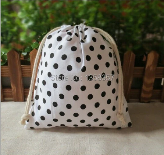 100pcs/lot wholesale jute/linen/flax drawstring gift bags for cosmetic/herb/phone packaging,Size be customized,Various colors
100pcs/lot wholesale jute/linen/flax drawstring gift bags for cosmetic/herb/phone packaging,Size be customized,Various colors