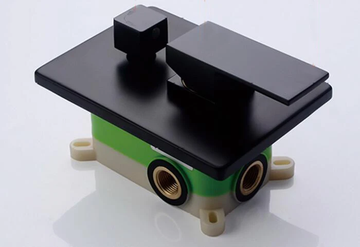 Matte Black square 2 way water outlet Shower Mixer Valve Solid Brass Shower Faucet Control Valve Wall Mounted Mixer Valve
Matte Black square 2 way water outlet Shower Mixer Valve Solid Brass Shower Faucet Control Valve Wall Mounted Mixer Valve