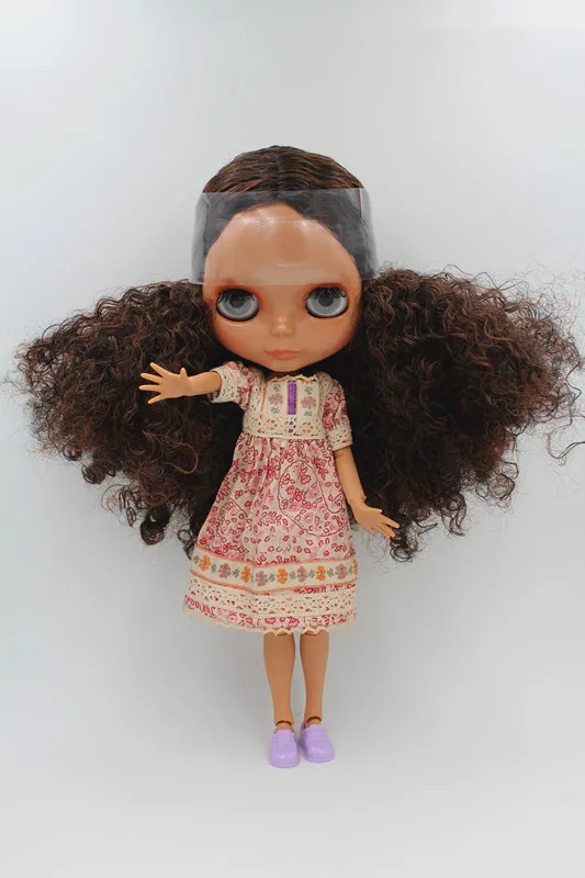 Кукла Blygirl с коричневыми волнистыми волосами, кукла с шарнирным телом, модная, может сменить макияж, можно поворачивать руку
Кукла Blygirl с коричневыми волнистыми волосами, кукла с шарнирным телом, модная, может сменить макияж, можно поворачивать руку