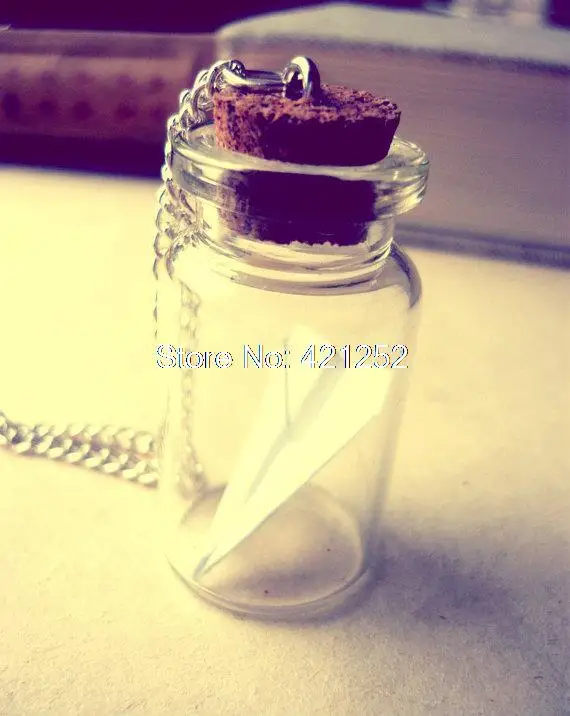 20pcs Vintage Retro Tiny Origami Paper Plane In The Bottle Long Necklace
20pcs Vintage Retro Tiny Origami Paper Plane In The Bottle Long Necklace
