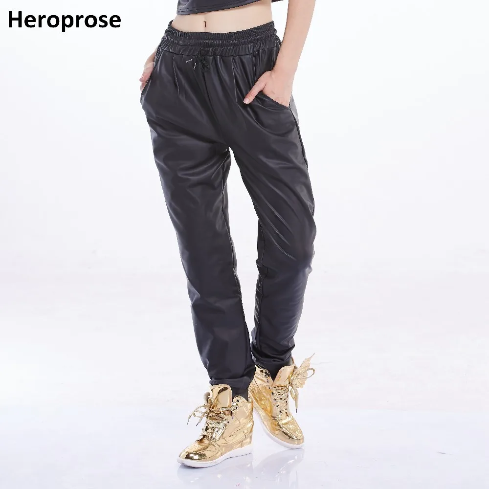 Heroprose Fashion Spring Summer Dance Stage Performance Wide Leg Loose Bloomers Matte-black Trousers Women Hip Hop Harem Pants
Heroprose Fashion Spring Summer Dance Stage Performance Wide Leg Loose Bloomers Matte-black Trousers Women Hip Hop Harem Pants