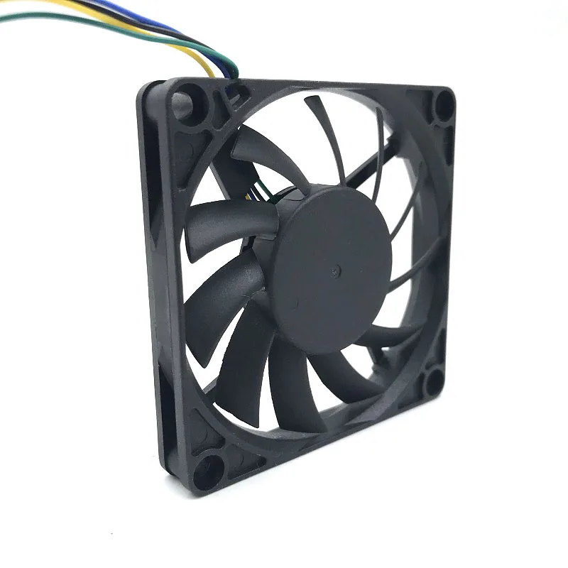 Новый вентилятор PWM тонкий 7010 R127010BU 70 мм 10 мм (толщина) DC 12V 0.45A 7 см большой вентилятор ветра охлаждения 5800 об/мин
Новый вентилятор PWM тонкий 7010 R127010BU 70 мм 10 мм (толщина) DC 12V 0.45A 7 см большой вентилятор ветра охлаждения 5800 об/мин