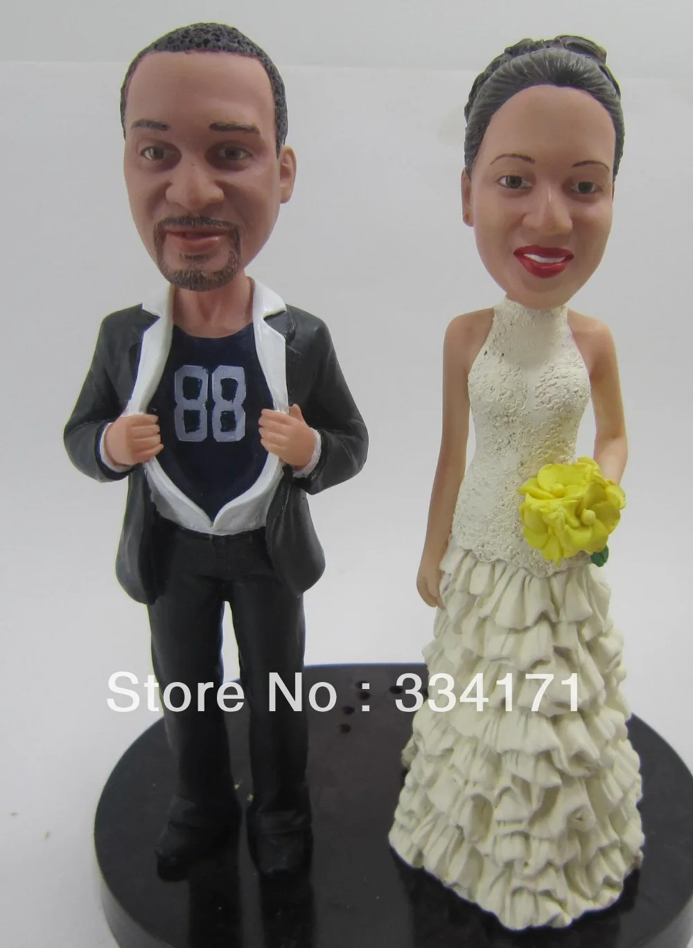 Персонализированные bobblehead кукла NO88 свадебный подарок свадебное украшение фиксированное тело из полирезины + голова из полирезины на заказ кукла
Персонализированные bobblehead кукла NO88 свадебный подарок свадебное украшение фиксированное тело из полирезины + голова из полирезины на заказ кукла