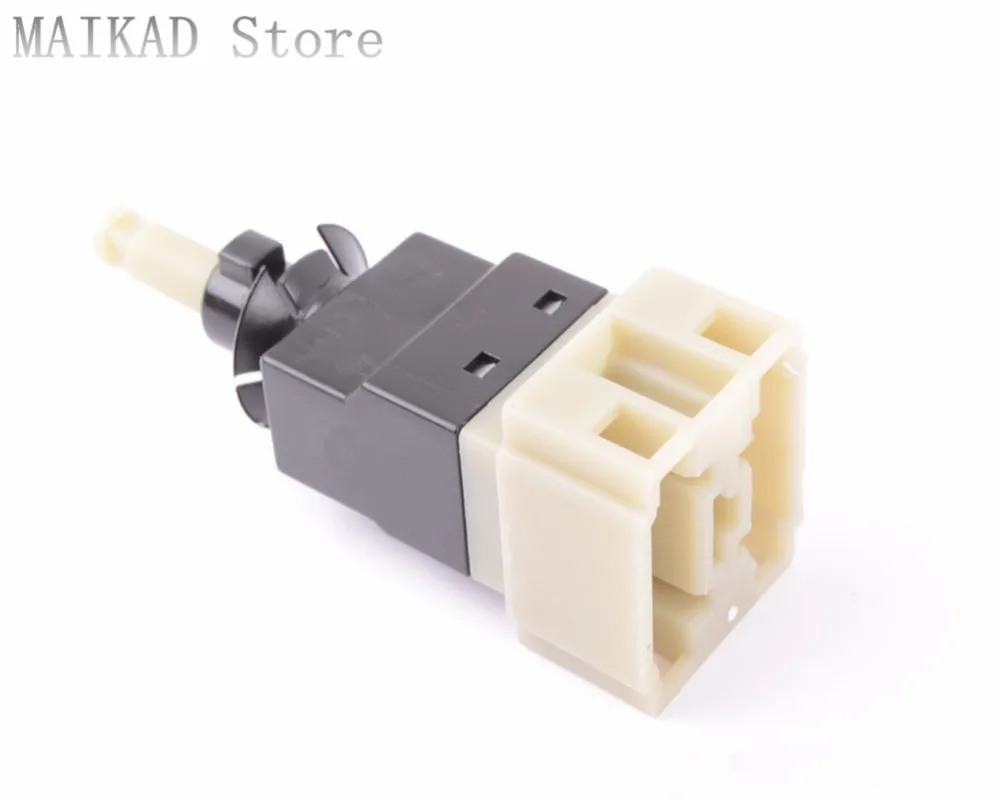 Stop Light Switch Brake Lamp Switch for Mercedes-Benz W163 ML270 ML230 ML320 ML350 ML430 ML500 ML55 A0015456409
Stop Light Switch Brake Lamp Switch for Mercedes-Benz W163 ML270 ML230 ML320 ML350 ML430 ML500 ML55 A0015456409