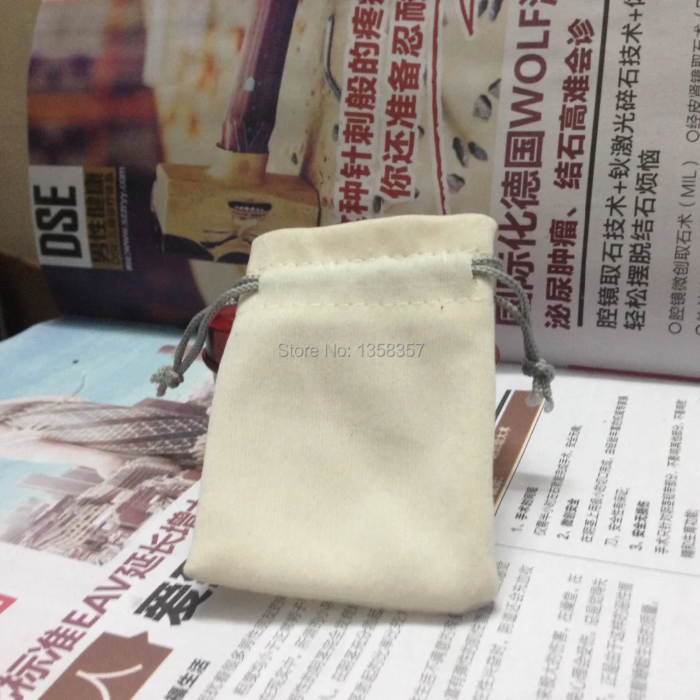 SPECIAL SALE(100pcs/lot)beige velvet jewelry bag for gift accessories headset toiletry necklace ring bracelet watch bags\pouch
SPECIAL SALE(100pcs/lot)beige velvet jewelry bag for gift accessories headset toiletry necklace ring bracelet watch bags\pouch
