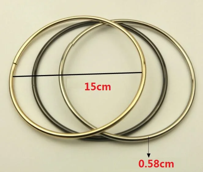 (10 pieces/lot) factory wholesale bags, bags, handbags, metal accessories, inner diameter 15cm ring handle
(10 pieces/lot) factory wholesale bags, bags, handbags, metal accessories, inner diameter 15cm ring handle