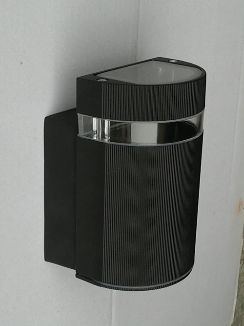 3W 220V/110V black Outdoor waterproof aluminum wall lamps garden lights balcony lamp single-sided led wall lamp
3W 220V/110V black Outdoor waterproof aluminum wall lamps garden lights balcony lamp single-sided led wall lamp