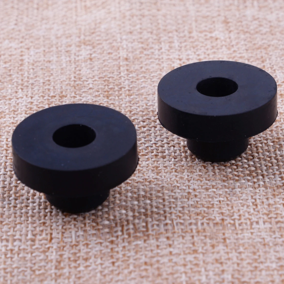 LETAOSK New 2 Pcs Rubber Grommet Replaces Lawn Mower Fuel Tank Bushing Fit for Generac G078299 078299
LETAOSK New 2 Pcs Rubber Grommet Replaces Lawn Mower Fuel Tank Bushing Fit for Generac G078299 078299