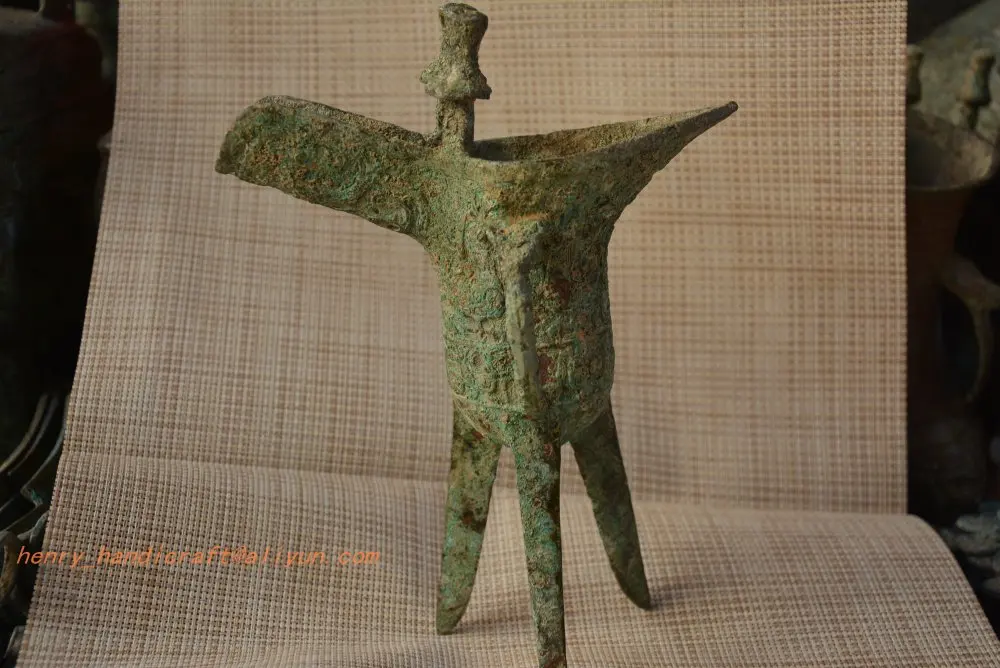 Antique HanDynasty(25--186)bronze cup statue / sculpture,Hand-carved crafts,best collection& adornment,Free Shipping
Antique HanDynasty(25--186)bronze cup statue / sculpture,Hand-carved crafts,best collection& adornment,Free Shipping