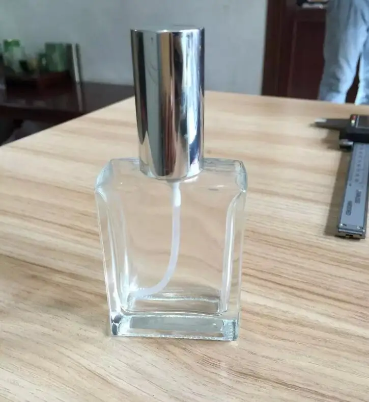 Wholesale 30ML transparent flat square perfume glass cosmetic spray bottles 100pcs/lot
Wholesale 30ML transparent flat square perfume glass cosmetic spray bottles 100pcs/lot