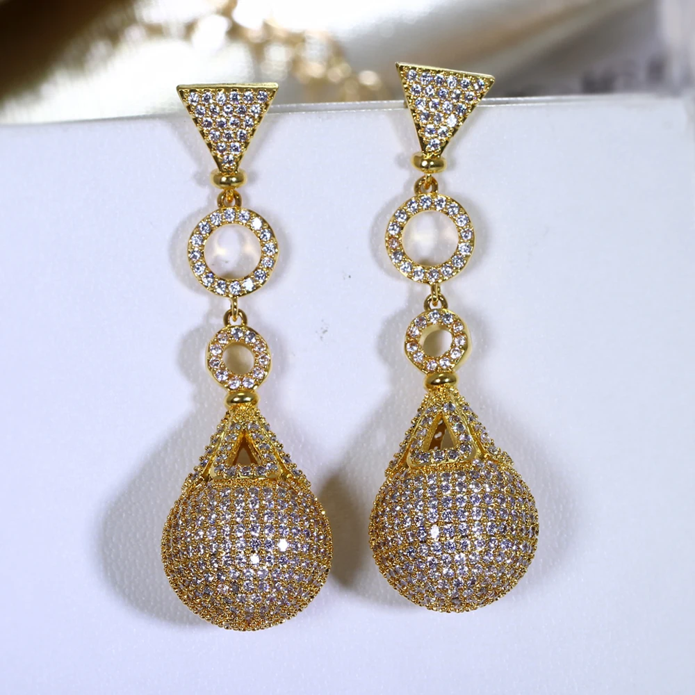 Luxury Large Dangling Earrings Big Ball Drop Crystal Zirconia Jewelry High Quality Fashion Accessory for Women
Luxury Large Dangling Earrings Big Ball Drop Crystal Zirconia Jewelry High Quality Fashion Accessory for Women