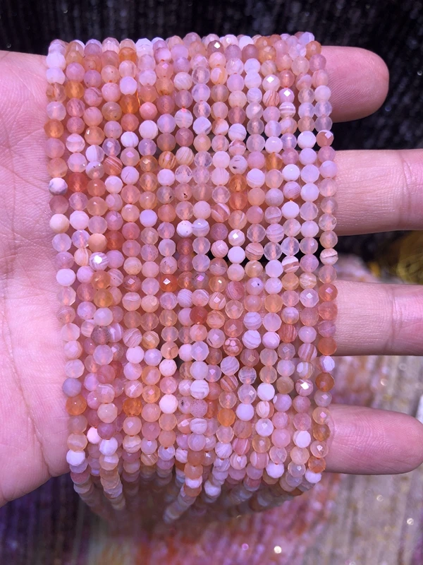Natural Red Botswana Agate Carnelian Beads,3mm Faceted Round Spacer beads,Gem stone faceted seed beads,Tiny Beads,15.5"/string
Natural Red Botswana Agate Carnelian Beads,3mm Faceted Round Spacer beads,Gem stone faceted seed beads,Tiny Beads,15.5"/string