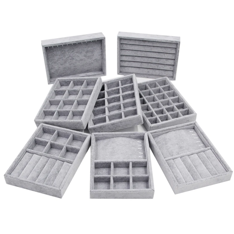 Wholesale of new gray velvet small jewelry storage boxes, multifunctional display trays for jewelry, and jewelry storage trays
Wholesale of new gray velvet small jewelry storage boxes, multifunctional display trays for jewelry, and jewelry storage trays