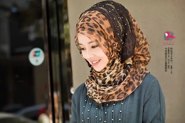 Мусульманский женский шифоновый бисер с леопардовым принтом, легкий носить платок, исламский химар, хиджаб, полное покрытие, головной убор, кепка для девочек, большой размер
Мусульманский женский шифоновый бисер с леопардовым принтом, легкий носить платок, исламский химар, хиджаб, полное покрытие, головной убор, кепка для девочек, большой размер