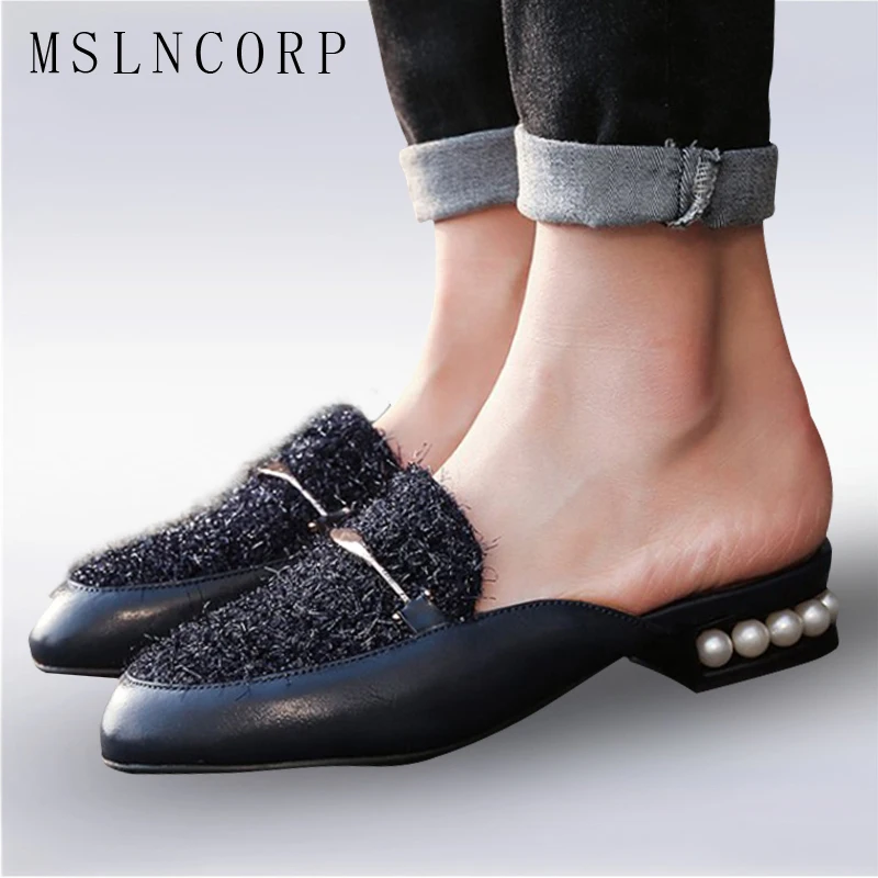 plus size 34-43 New Summer solid pearl Slippers flats with women Slides simple elegant fashion shoes comfortable mules shoes
plus size 34-43 New Summer solid pearl Slippers flats with women Slides simple elegant fashion shoes comfortable mules shoes