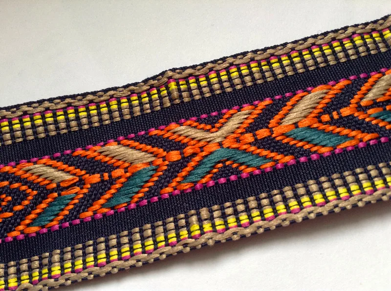 5cm single face woven nylon polyester woven webbing,fashion straps webbing,SF161022A
5cm single face woven nylon polyester woven webbing,fashion straps webbing,SF161022A