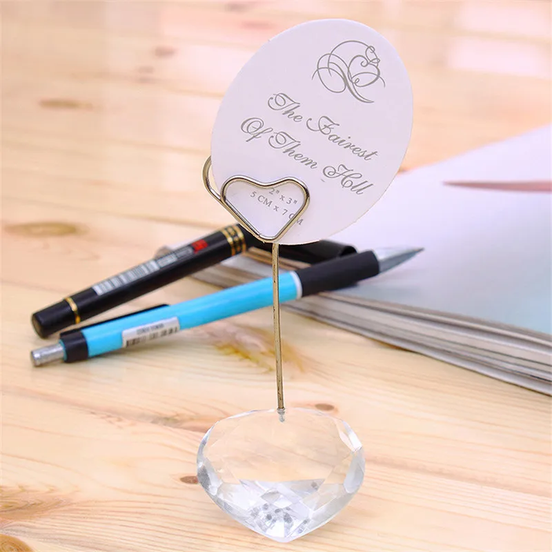 100Pcs/Lot Wedding Supplies heart shape Crystal Diamonds Ball Place Card Holder Wedding Table Decoration Favors 11.8*5cm
100Pcs/Lot Wedding Supplies heart shape Crystal Diamonds Ball Place Card Holder Wedding Table Decoration Favors 11.8*5cm