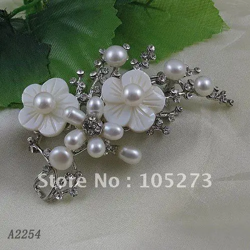 Charming!White color Genuine pearl Brooch Stainless steel brooch fashion Brooch Flower brooch 1pcs/lot free shipping A2254
Charming!White color Genuine pearl Brooch Stainless steel brooch fashion Brooch Flower brooch 1pcs/lot free shipping A2254