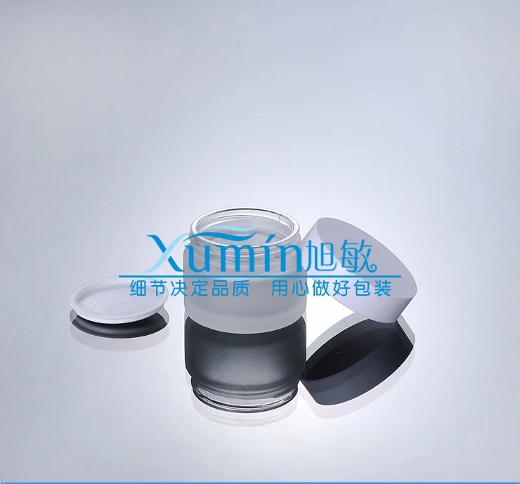 50pcs 50g clear frosted glass cream jar with white PP lid, 50 gram cosmetic packaging for face cream,50g frost glass jars
50pcs 50g clear frosted glass cream jar with white PP lid, 50 gram cosmetic packaging for face cream,50g frost glass jars
