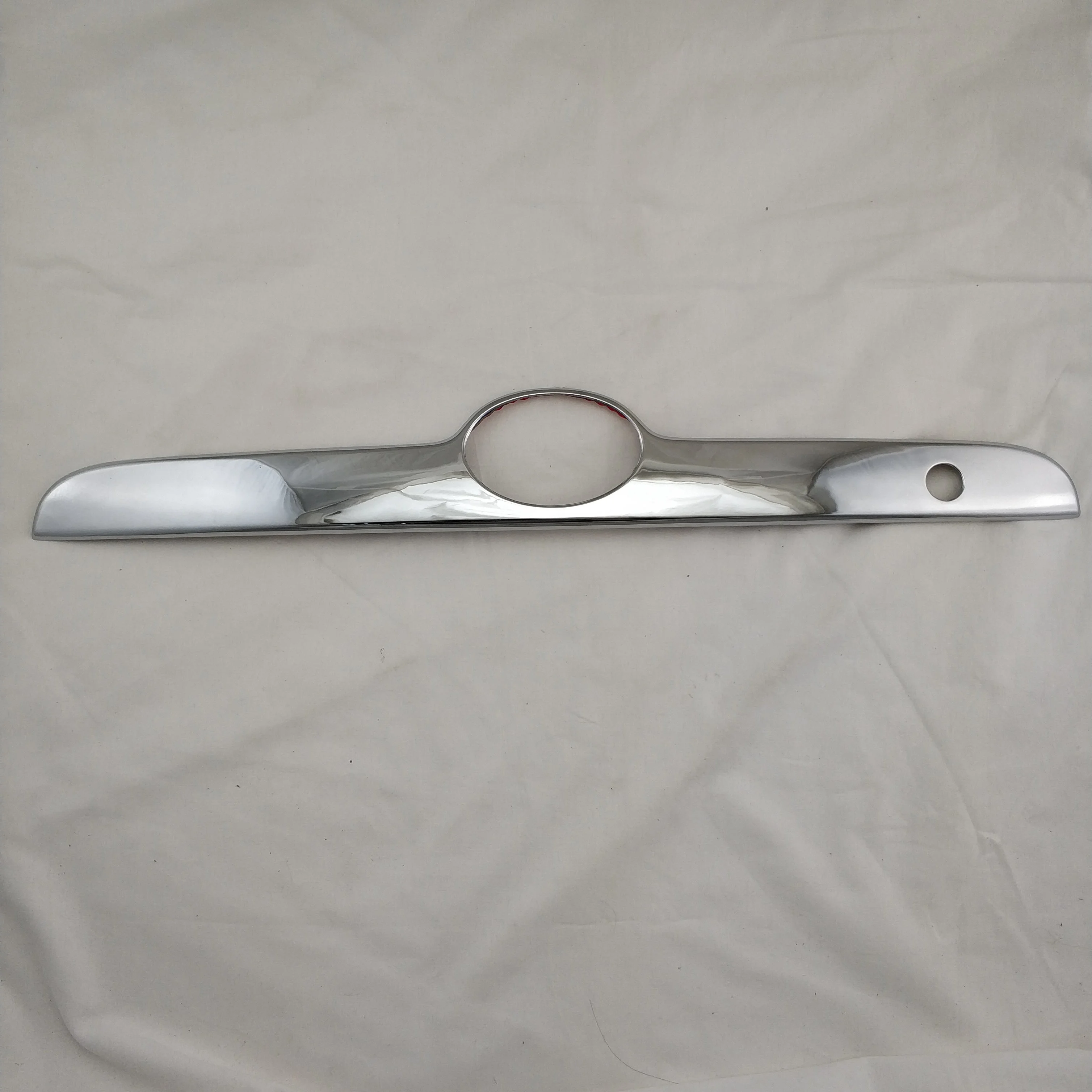 1PCS ABS Chrome Rear Trunk Lid Cover Car For Americas and parts of Asia Toyota corolla altis 2003 e130
1PCS ABS Chrome Rear Trunk Lid Cover Car For Americas and parts of Asia Toyota corolla altis 2003 e130