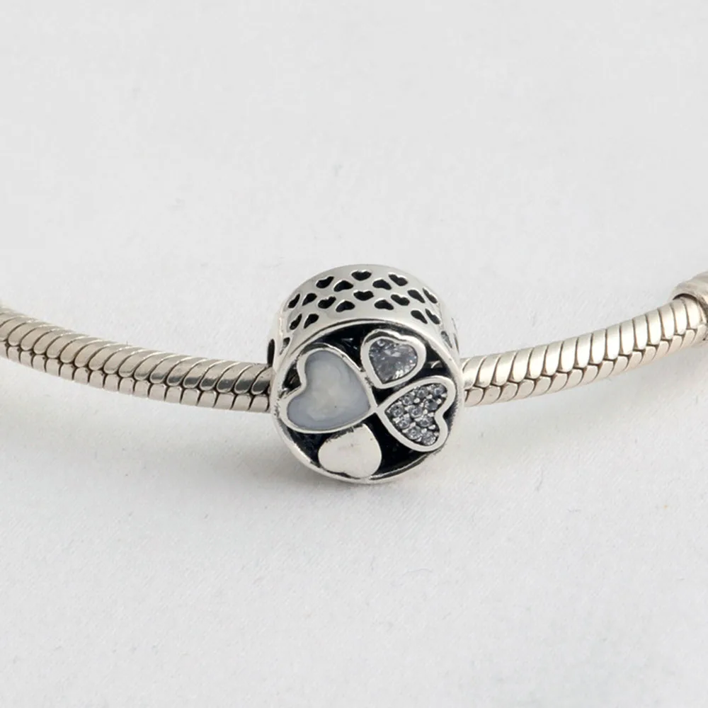 Authentic 925 Sterling Silver Charm Simple Hollow Four Heart Glaze Beads For Original Pandora Charm Bracelets & Bangles Jewelry
Authentic 925 Sterling Silver Charm Simple Hollow Four Heart Glaze Beads For Original Pandora Charm Bracelets & Bangles Jewelry