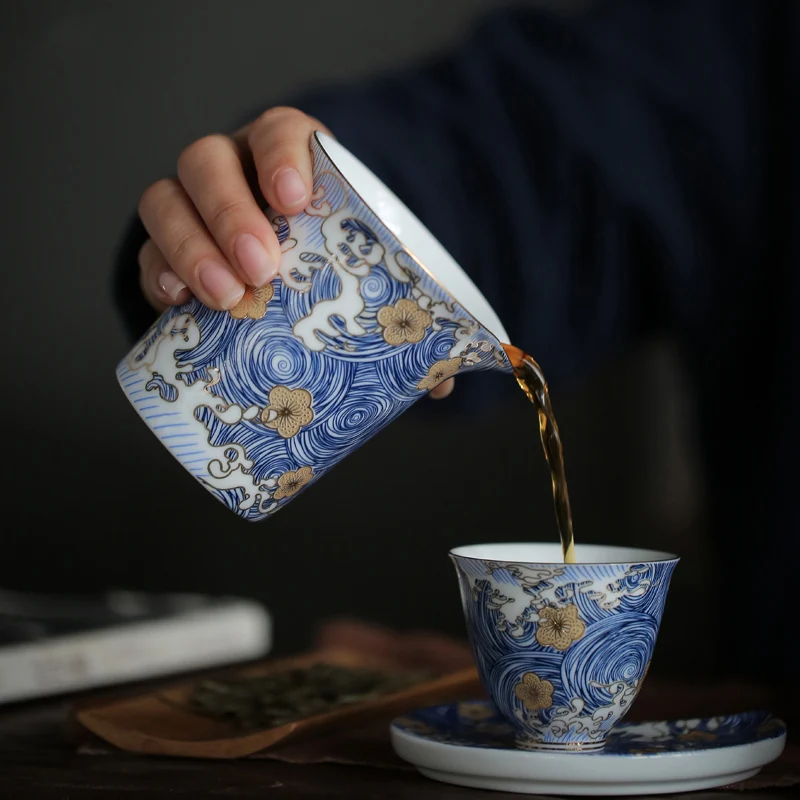 PINNY "STARRY NIGHT"Color Enamel Cha Hai 200ml Ceramic Fair Cups Hand Made Chinese Kung Fu Tea Accessories Handpainted Tea Set
PINNY "STARRY NIGHT"Color Enamel Cha Hai 200ml Ceramic Fair Cups Hand Made Chinese Kung Fu Tea Accessories Handpainted Tea Set