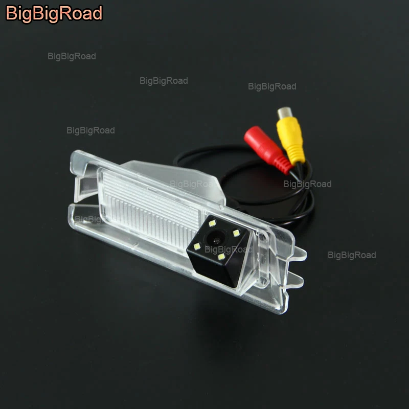 BigBigRoad Car Rear View Reversing Camera With Power Relay / Filter For Nissan Micra K12 K13 / March 2011 2012 2013 2014 2015
BigBigRoad Car Rear View Reversing Camera With Power Relay / Filter For Nissan Micra K12 K13 / March 2011 2012 2013 2014 2015