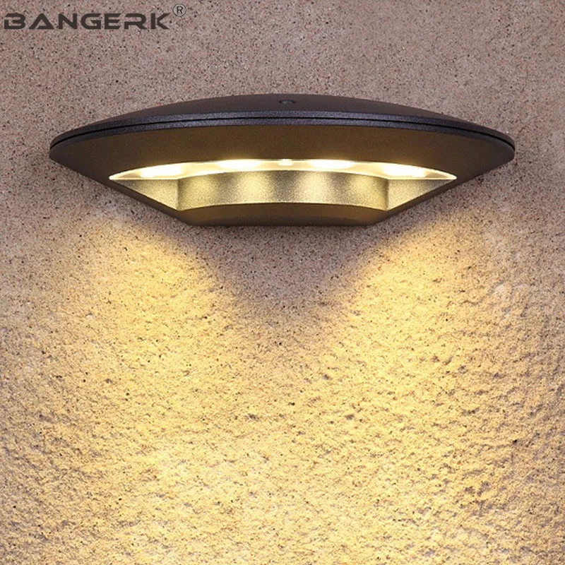 Nordic Outdoor Modern Wall Lamps 4W LED Porch Lights IP65 Waterproof Sconce Wall Lamp Garden Home Decor Aluminum Lighting
Nordic Outdoor Modern Wall Lamps 4W LED Porch Lights IP65 Waterproof Sconce Wall Lamp Garden Home Decor Aluminum Lighting