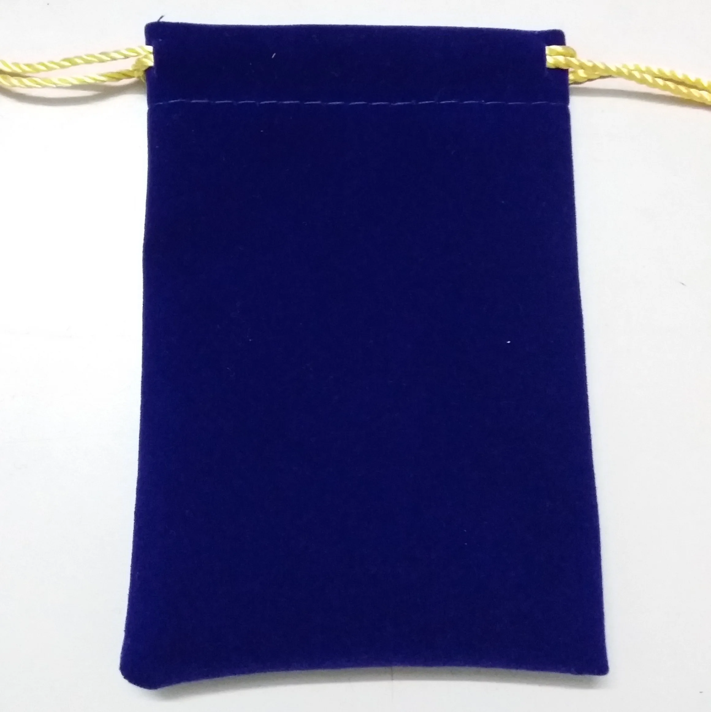 100pcs/lot CBRL velvet drawstring jewerly bag for gift accessories Size can be customized,Various colors,wholesale
100pcs/lot CBRL velvet drawstring jewerly bag for gift accessories Size can be customized,Various colors,wholesale