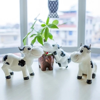 Garden Decoration Garden Resin Simulation Cartoon Cow Garden Sculpture Decoration Crafts Garden Animal Decoration
Garden Decoration Garden Resin Simulation Cartoon Cow Garden Sculpture Decoration Crafts Garden Animal Decoration