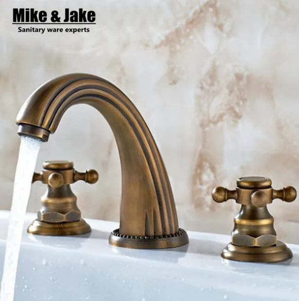 double handle 3pcs set deck mounted antique brass faucet bathroom sink tap basin mixer vintage bathroom tap
double handle 3pcs set deck mounted antique brass faucet bathroom sink tap basin mixer vintage bathroom tap