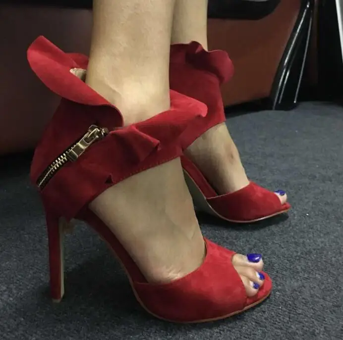 Drop Shipping 2017 Summer Women Sexy Suede Black Red Lotus Leaf Zipper Side Thin Heels Open Toe High Heel Sandals Big Size 43
Drop Shipping 2017 Summer Women Sexy Suede Black Red Lotus Leaf Zipper Side Thin Heels Open Toe High Heel Sandals Big Size 43